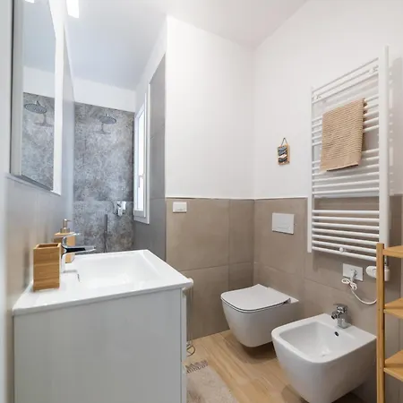Apartamento Giardino Al Mare - Bilocale Con Piscina E Grande Giardino A Due Passi Dal Mare